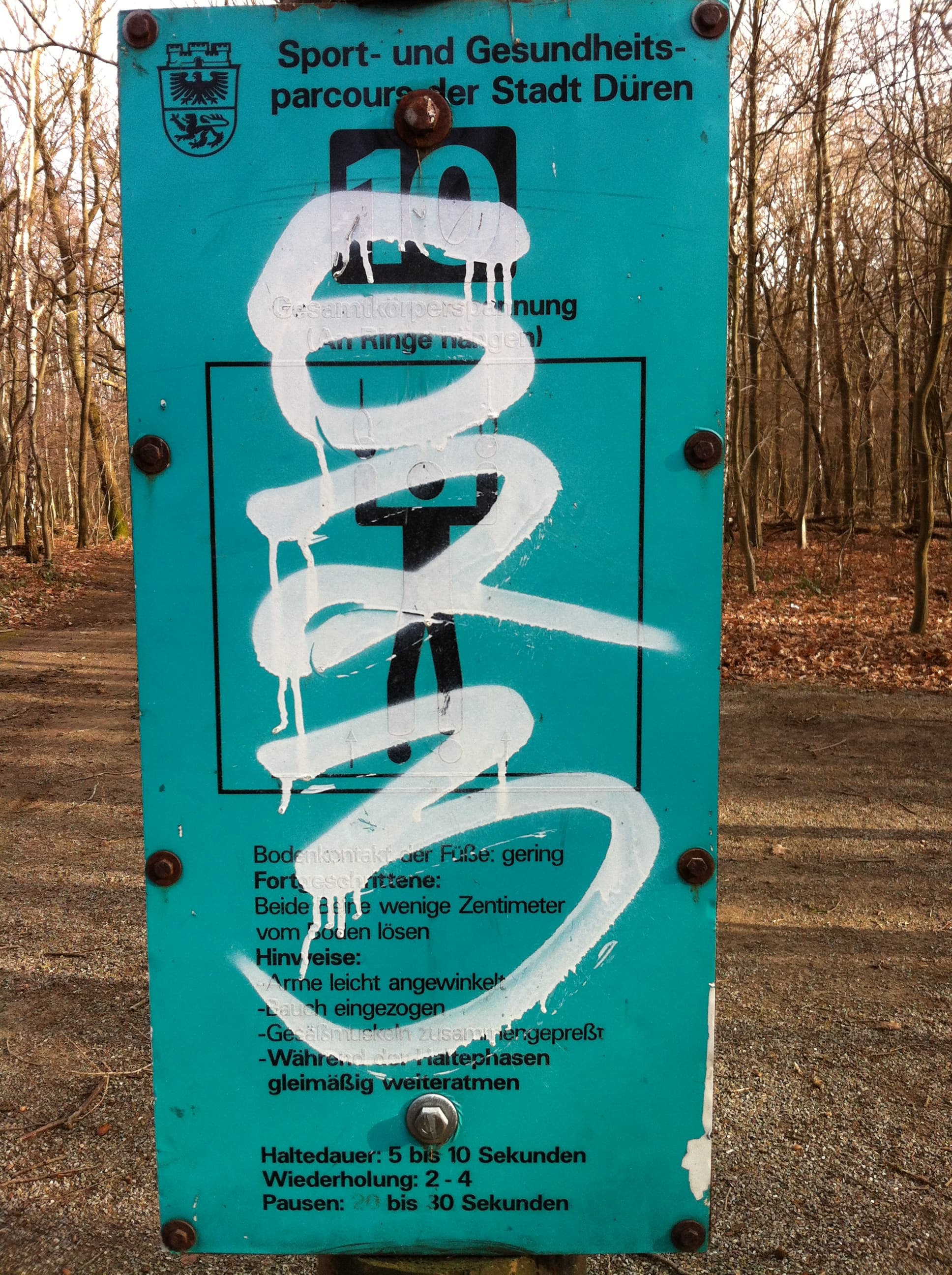 Fitness Station in Lichtung Marieneiche
