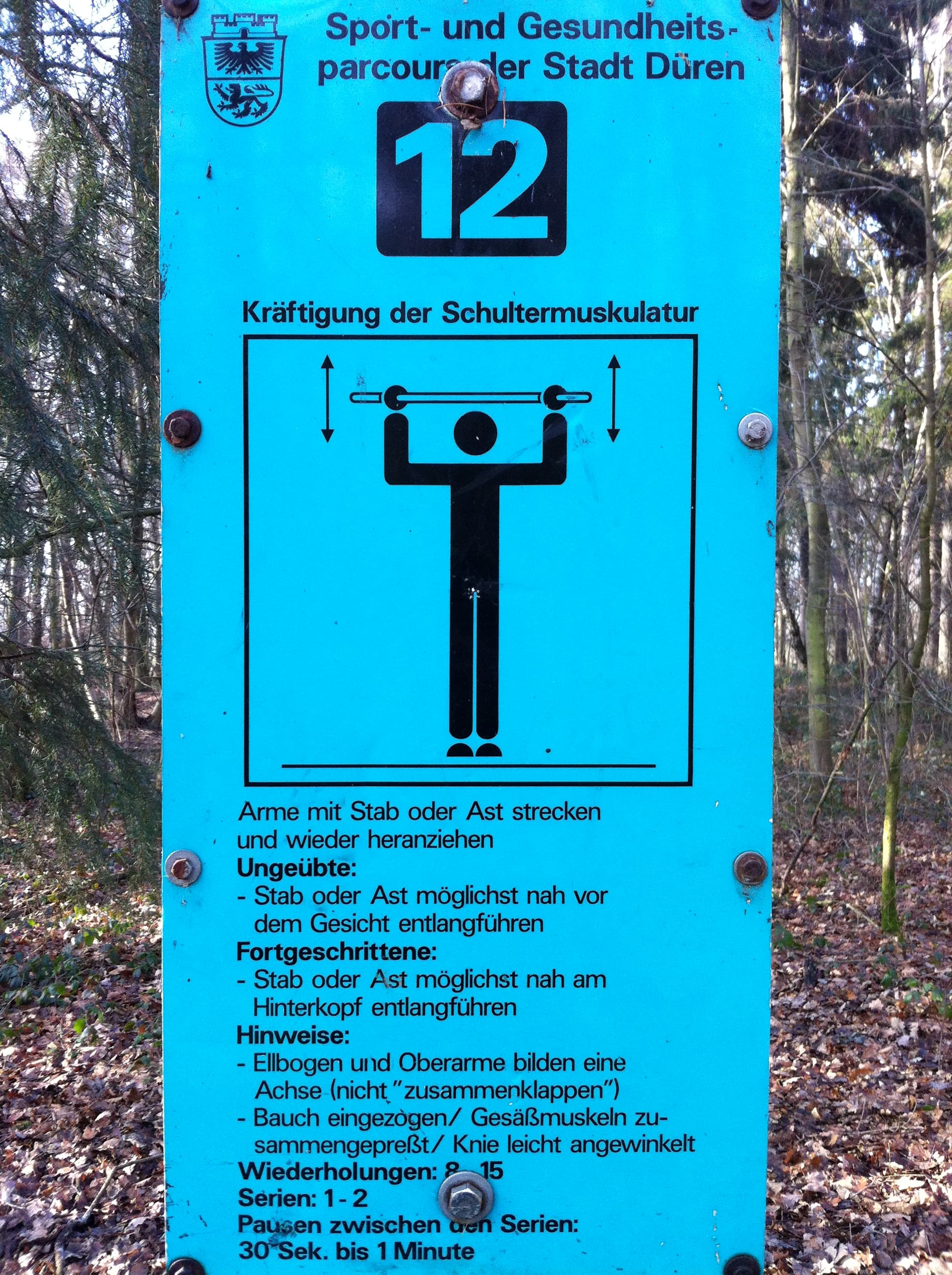 Fitness Station in Lichtung Marieneiche