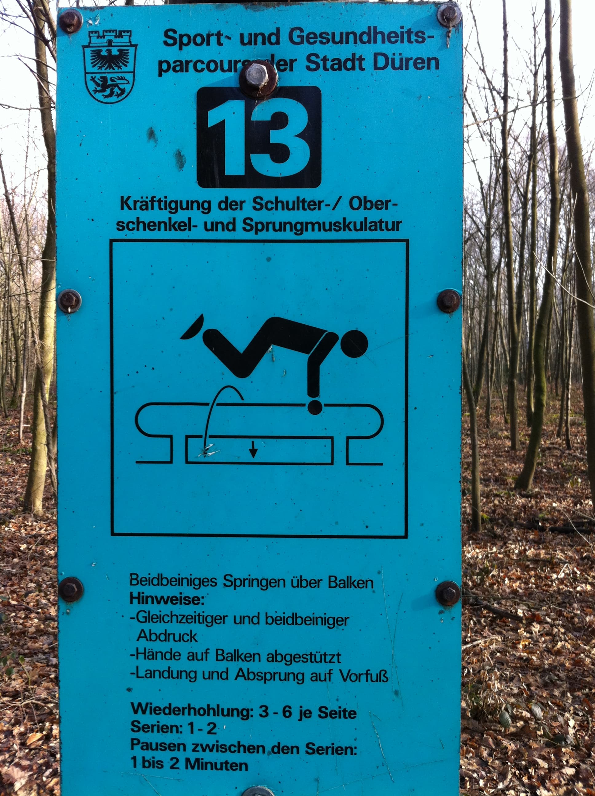 Street Workout Spot in Lichtung Marieneiche
